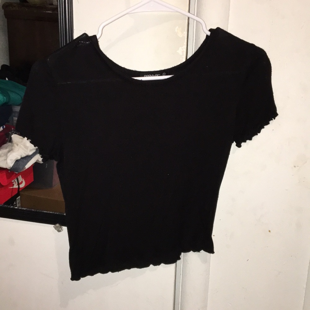 Crop top.